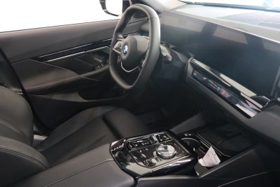 BMW i5 eDrive40 Sport Line