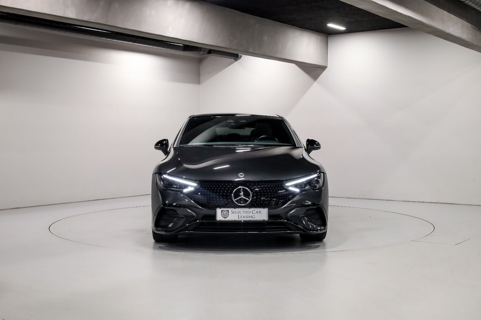 Mercedes-Benz EQE350 AMG Line