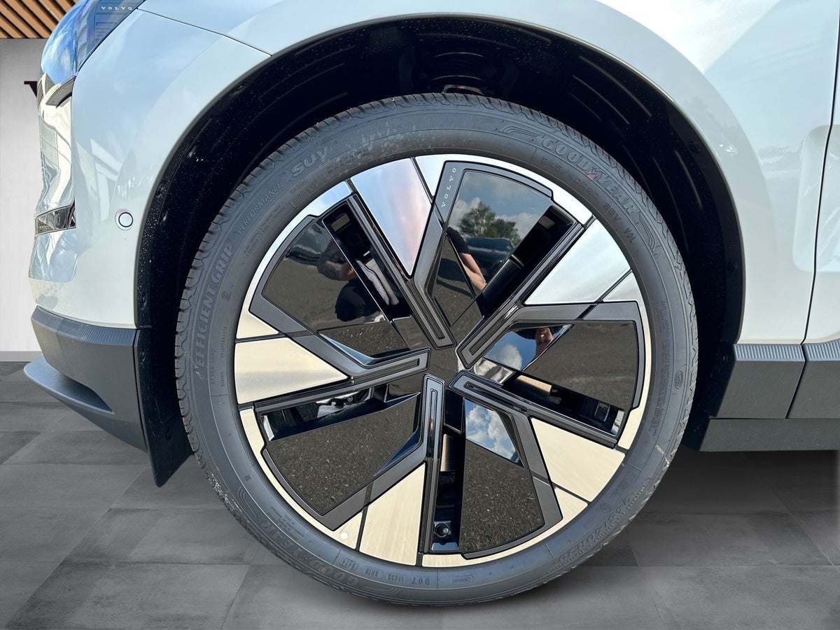 Volvo EX30 Extended Range Ultra billede 7