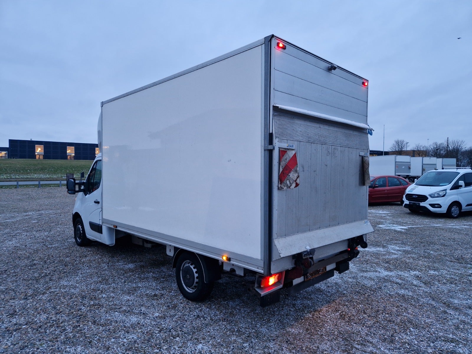 Billede af Renault Master III T35 2,3 dCi 170 Alukasse m/lift