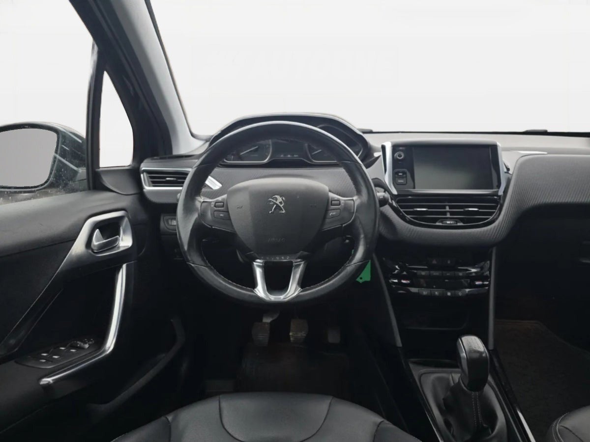 Billede af Peugeot 2008 1,2 e-THP 110 Allure Sky