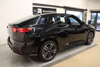 BMW iX2 eDrive20 M-Sport