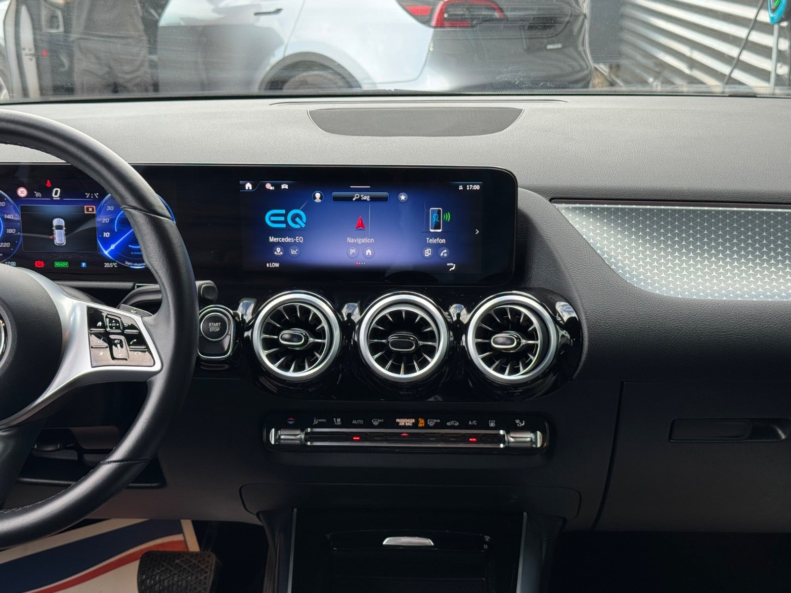 Billede af Mercedes EQA250+  Progressive