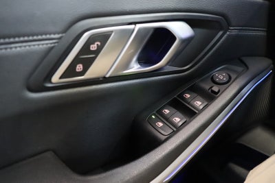 BMW 320i Sport Line aut.