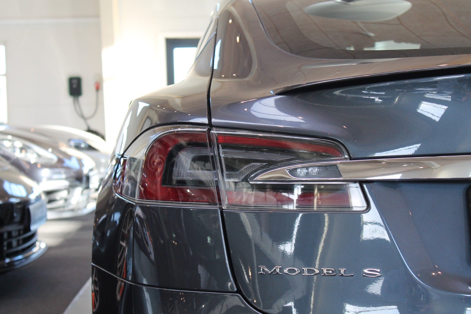 Tesla Model S Ludicrous Performance AWD