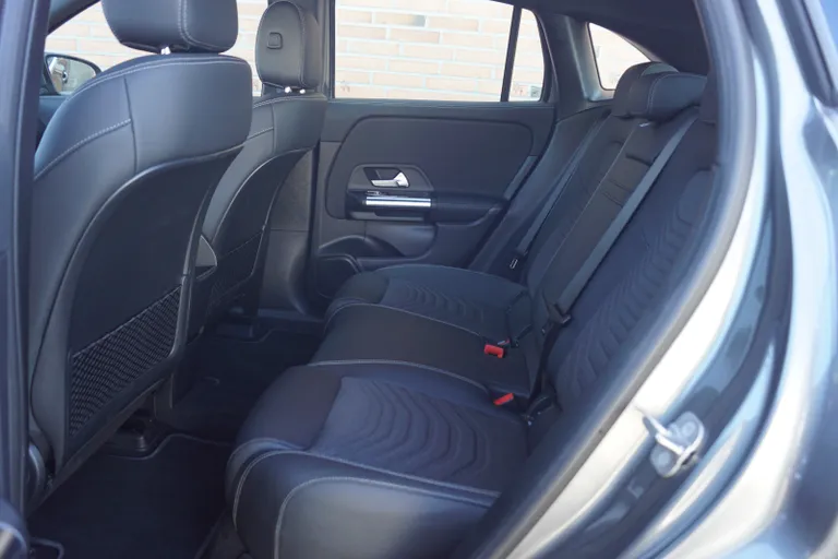 Mercedes EQA300 Progressive 4Matic