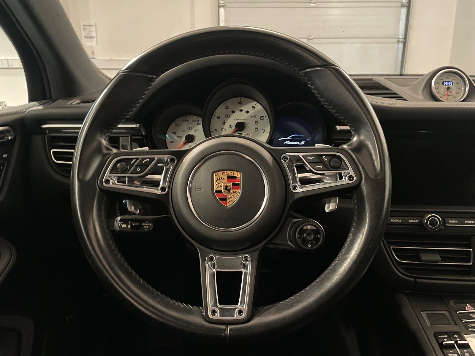 Porsche – Macan S