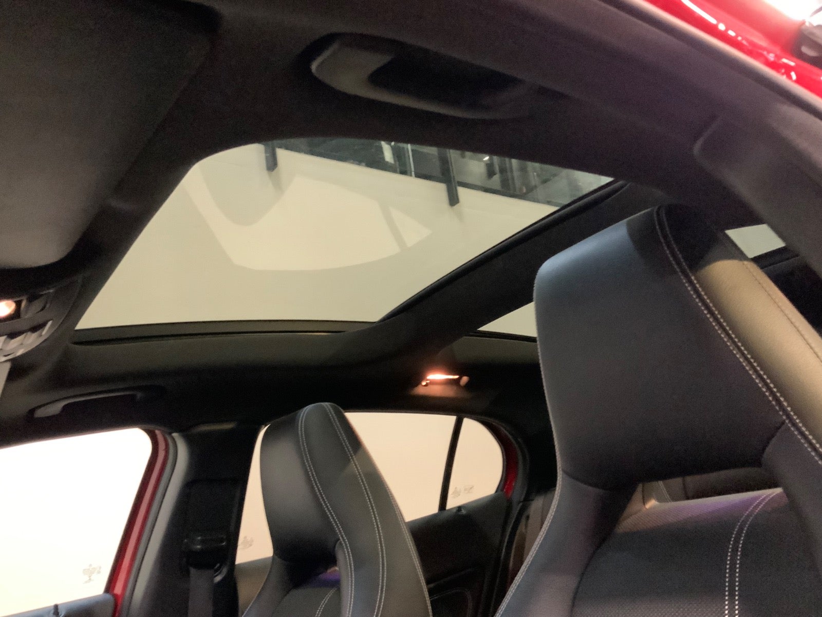 Mercedes-Benz GLA 220 d