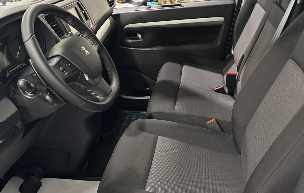 Billede af Peugeot Expert 2,0 BlueHDi 177 L3 Premium EAT8 Van
