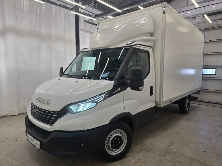 Iveco Daily 35S18 Box m/lift AG8