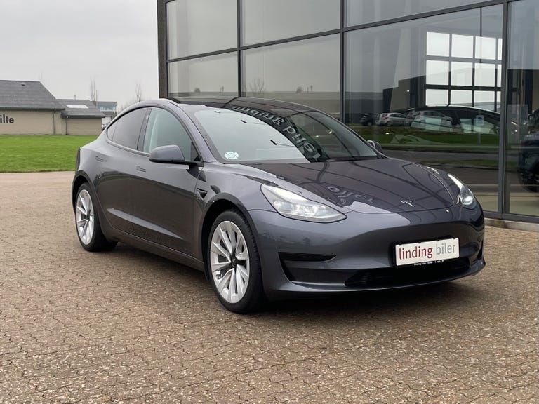 Tesla Model 3 Standard Range+ RWD