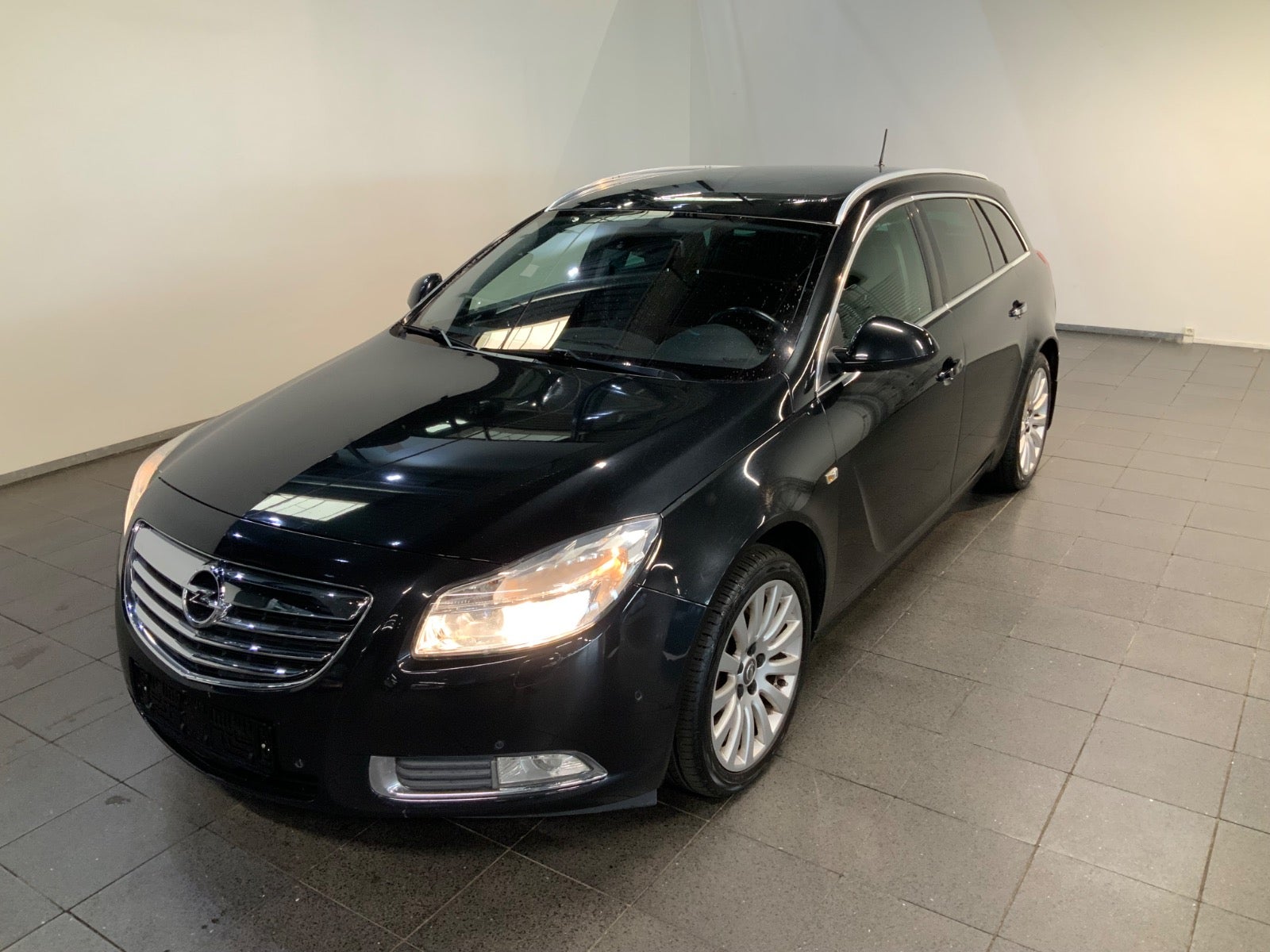 Opel Insignia (1/8)