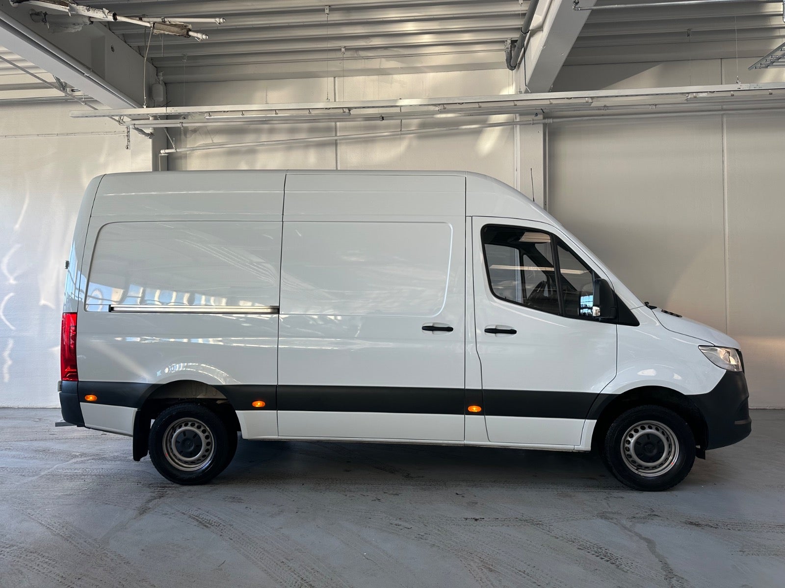 Billede af Mercedes Sprinter 317 2,0 CDi A2 Kassevogn aut. RWD