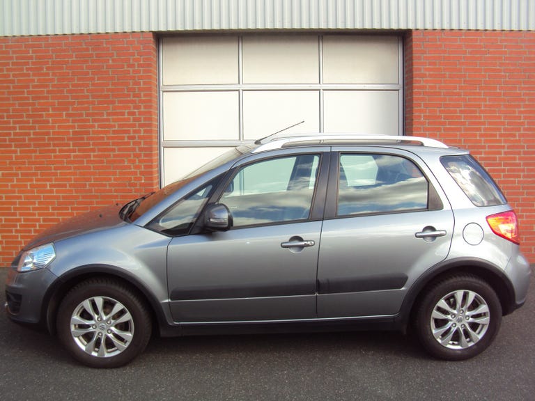 Suzuki SX4 CombiBack Tour