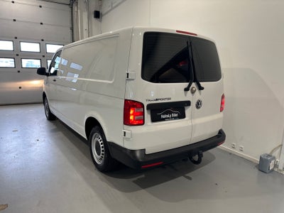 VW Transporter TDi 150 Kassevogn lang
