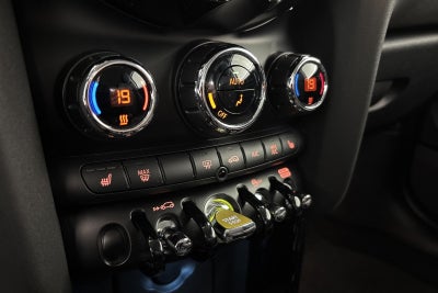 MINI Cooper SE Classic Trim