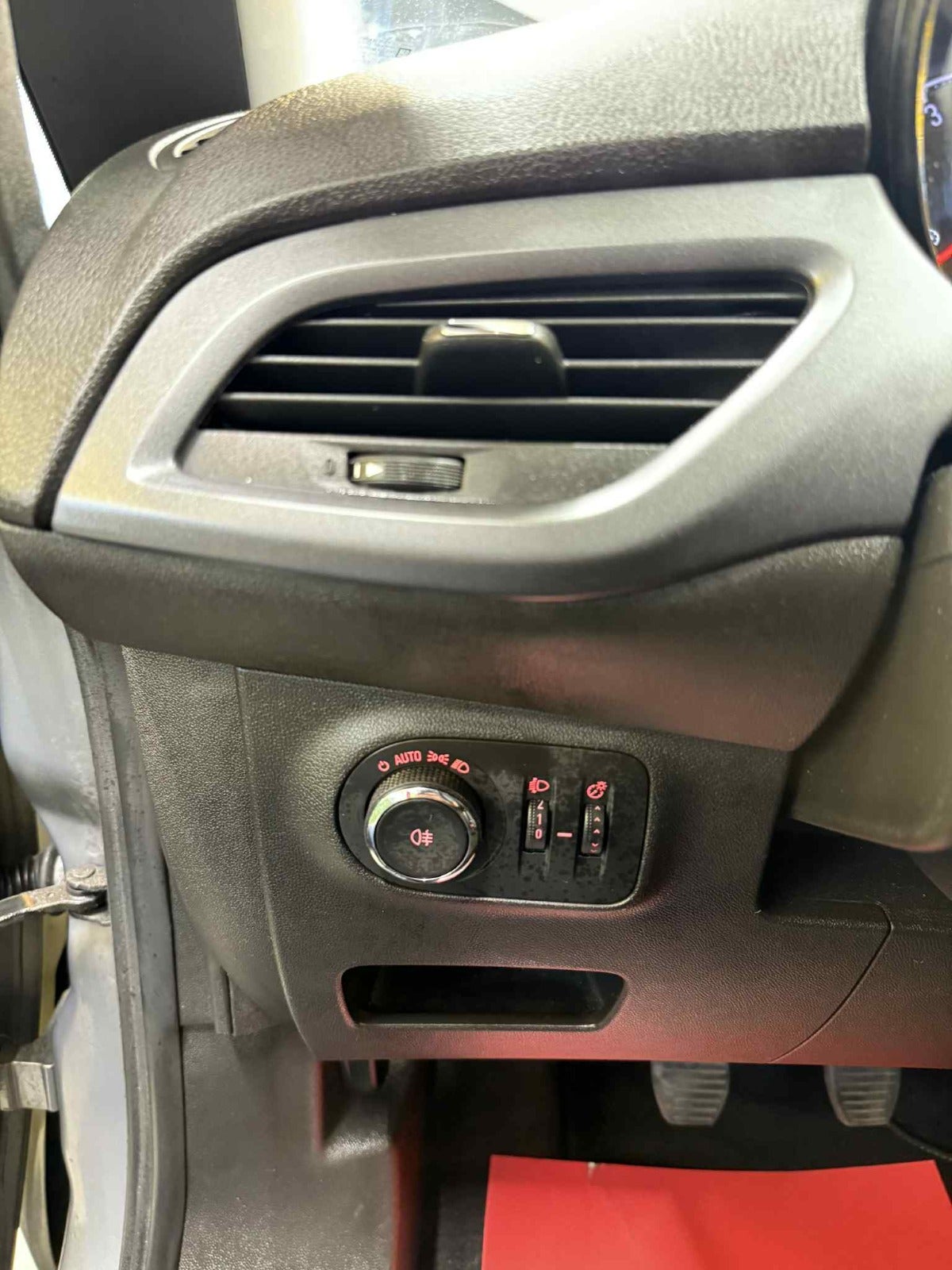 Billede af Opel Corsa 1,0 T 90 Cosmo