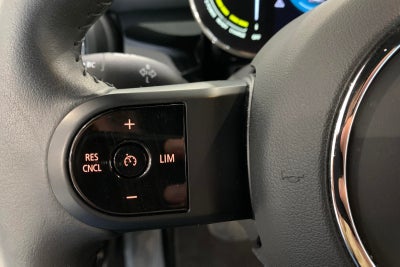 MINI Cooper SE Classic Trim