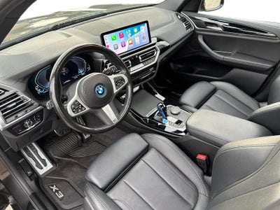 BMW iX3 Charged M-Sport billede 3