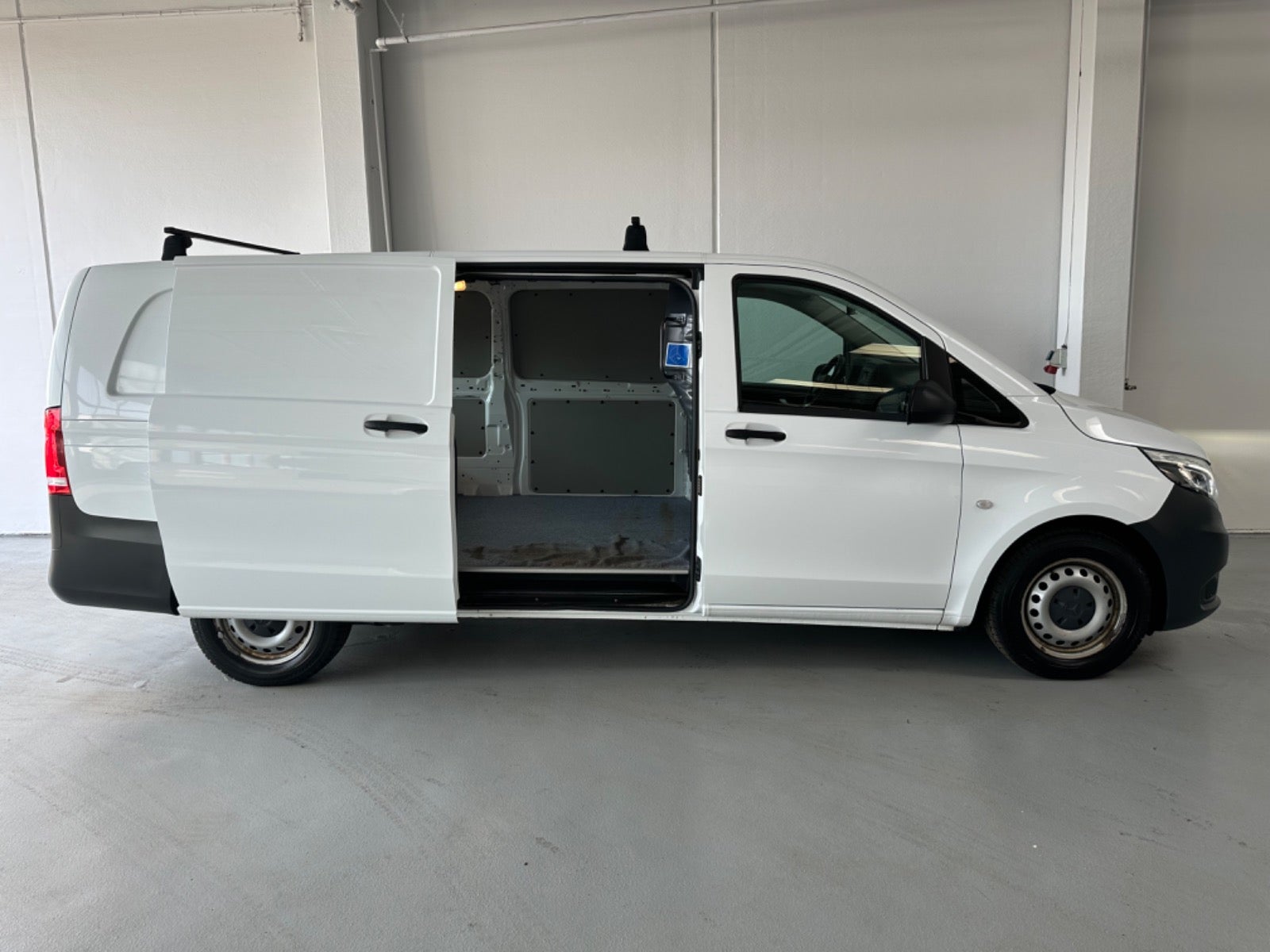 Billede af Mercedes Vito 116 2,0 CDi Kassevogn aut. XL RWD