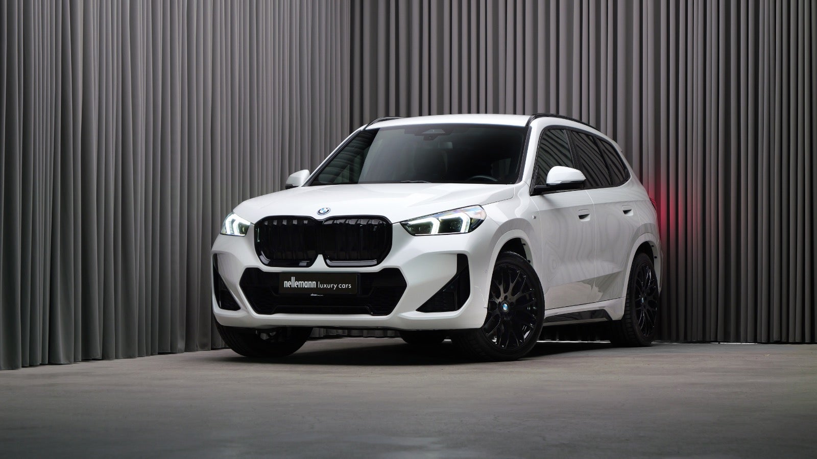 BMW iX1 xDrive30 M-Sport