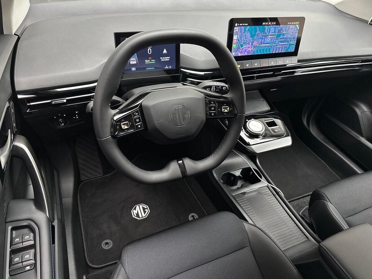 MG 4 Luxury billede 3