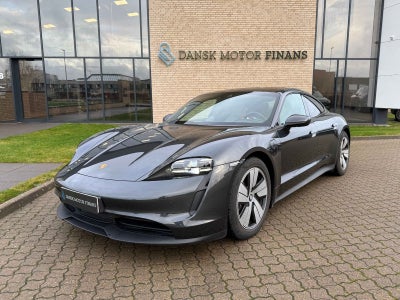 Porsche Taycan   4d