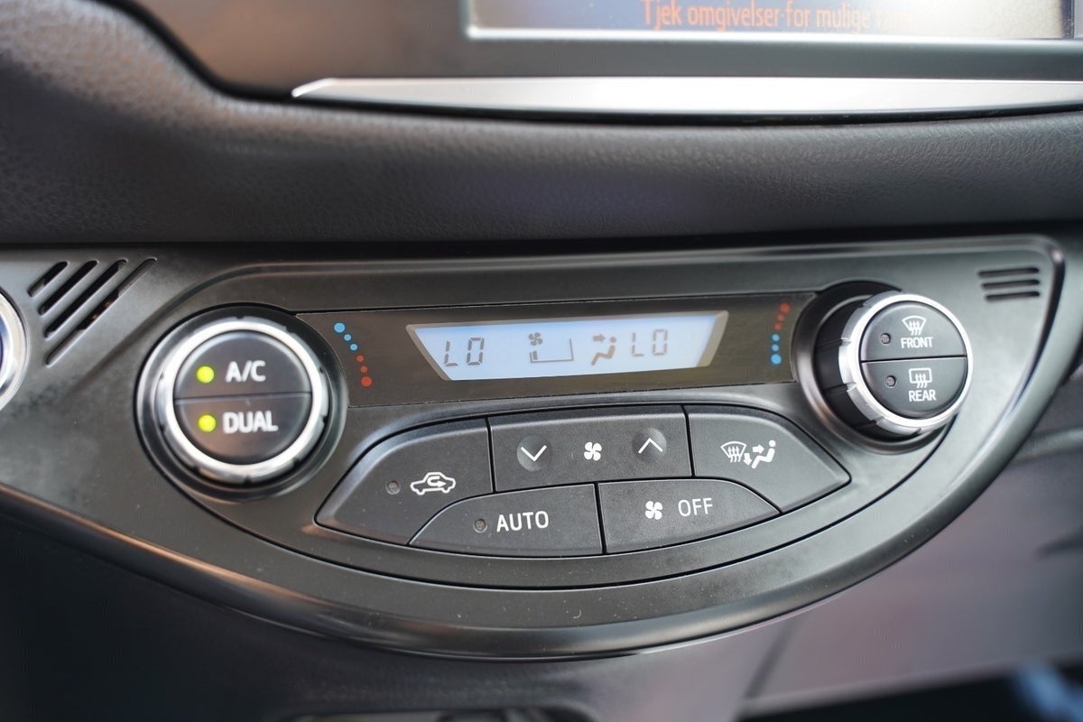 Billede af Toyota Yaris 1,5 Hybrid H3 Smart e-CVT