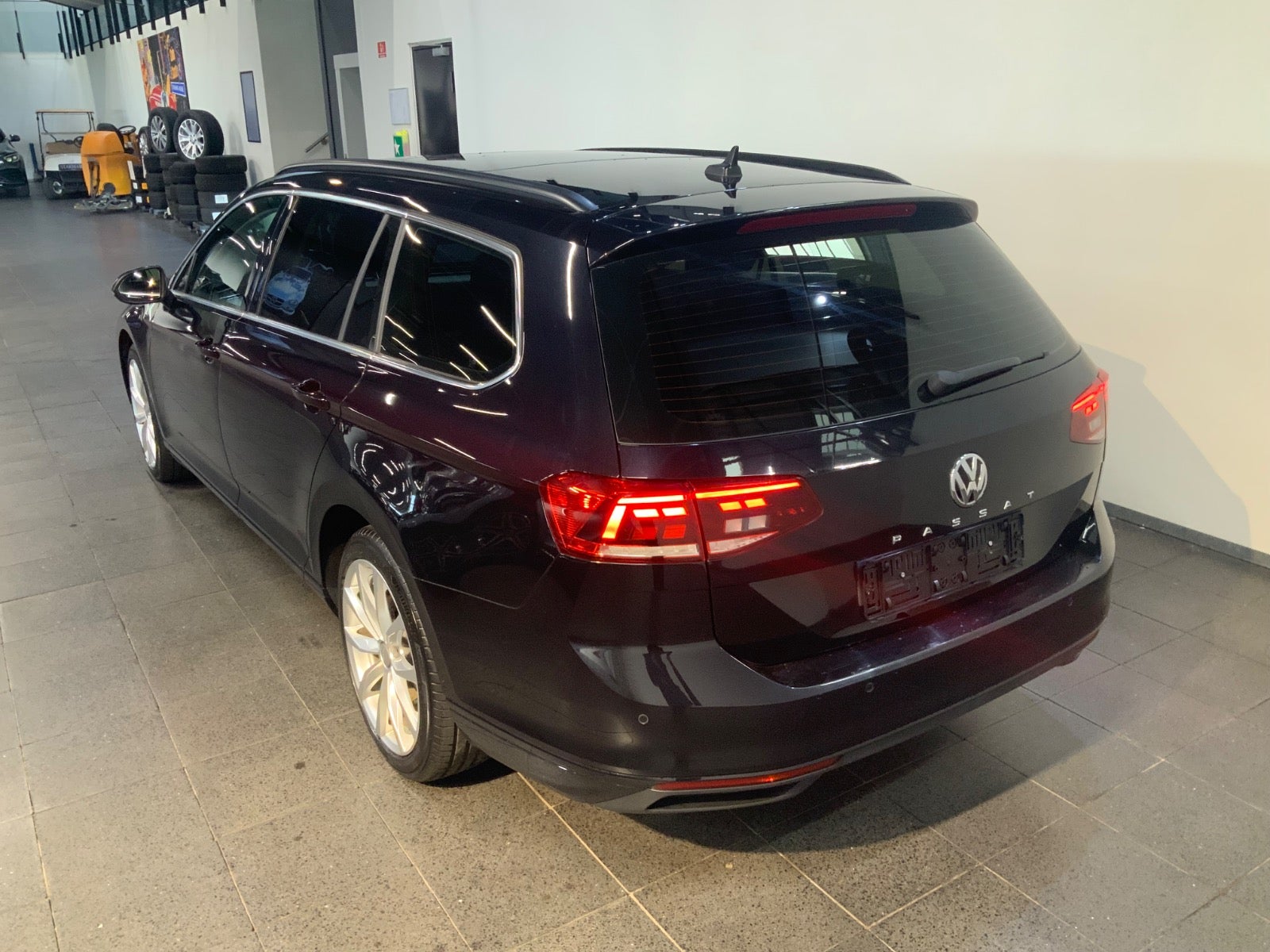 VW Passat (4/8)