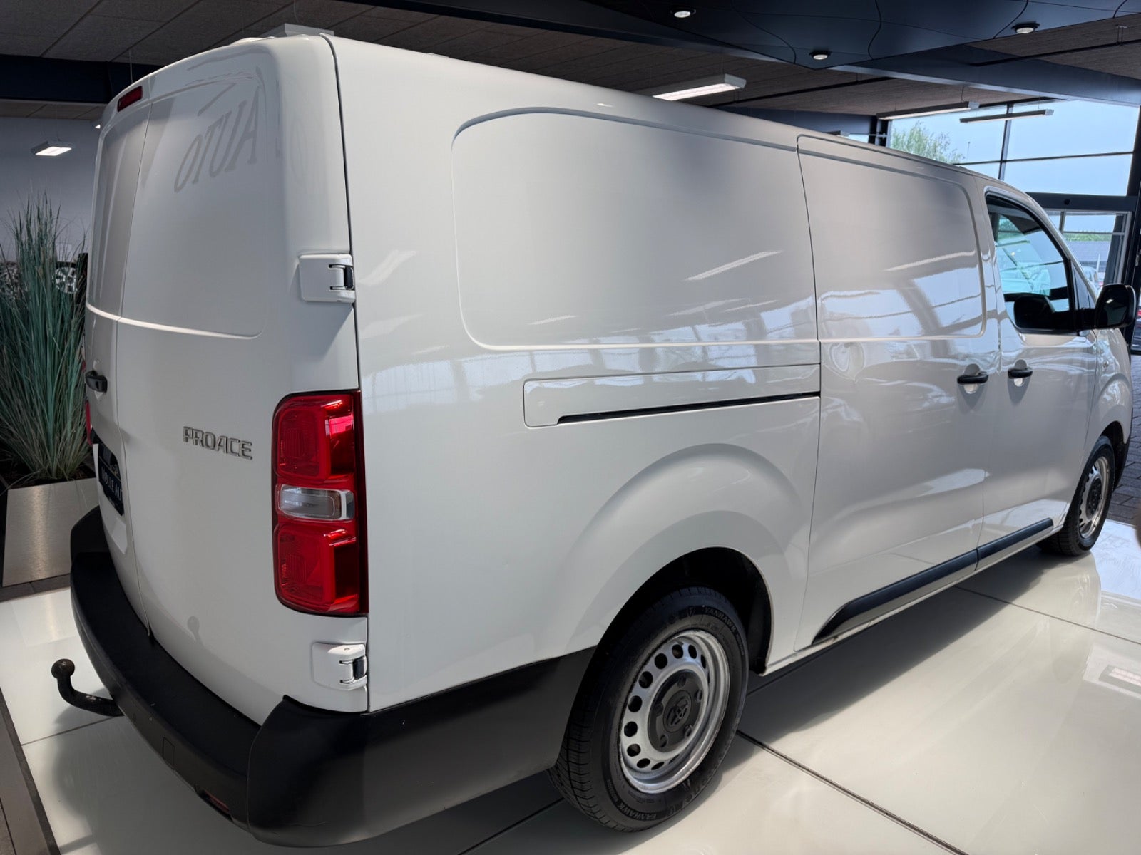 Billede af Toyota ProAce 2,0 D 120 Long Comfort