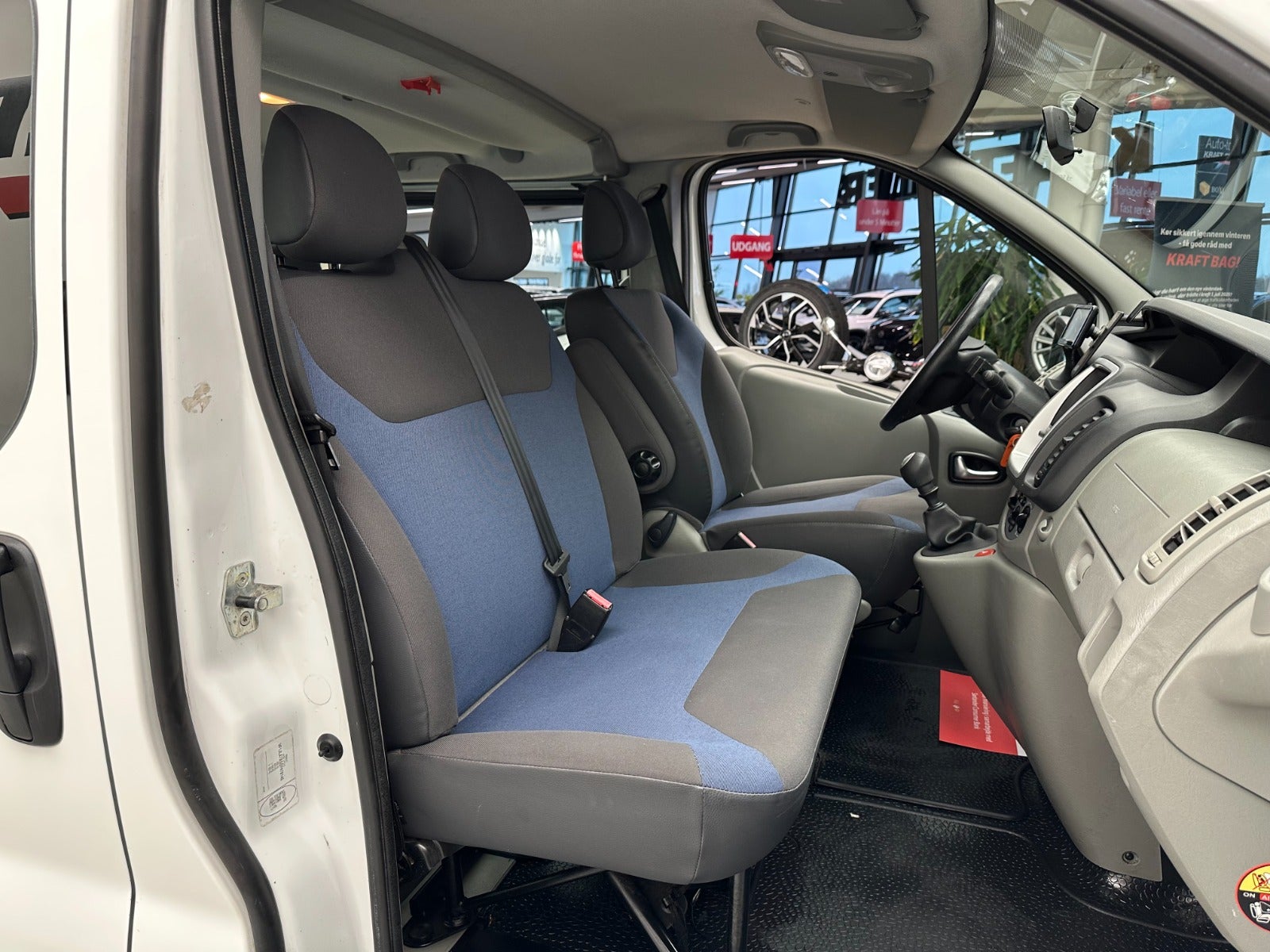 Billede af Renault Trafic T29 2,0 dCi 115 L2H1 Kombi