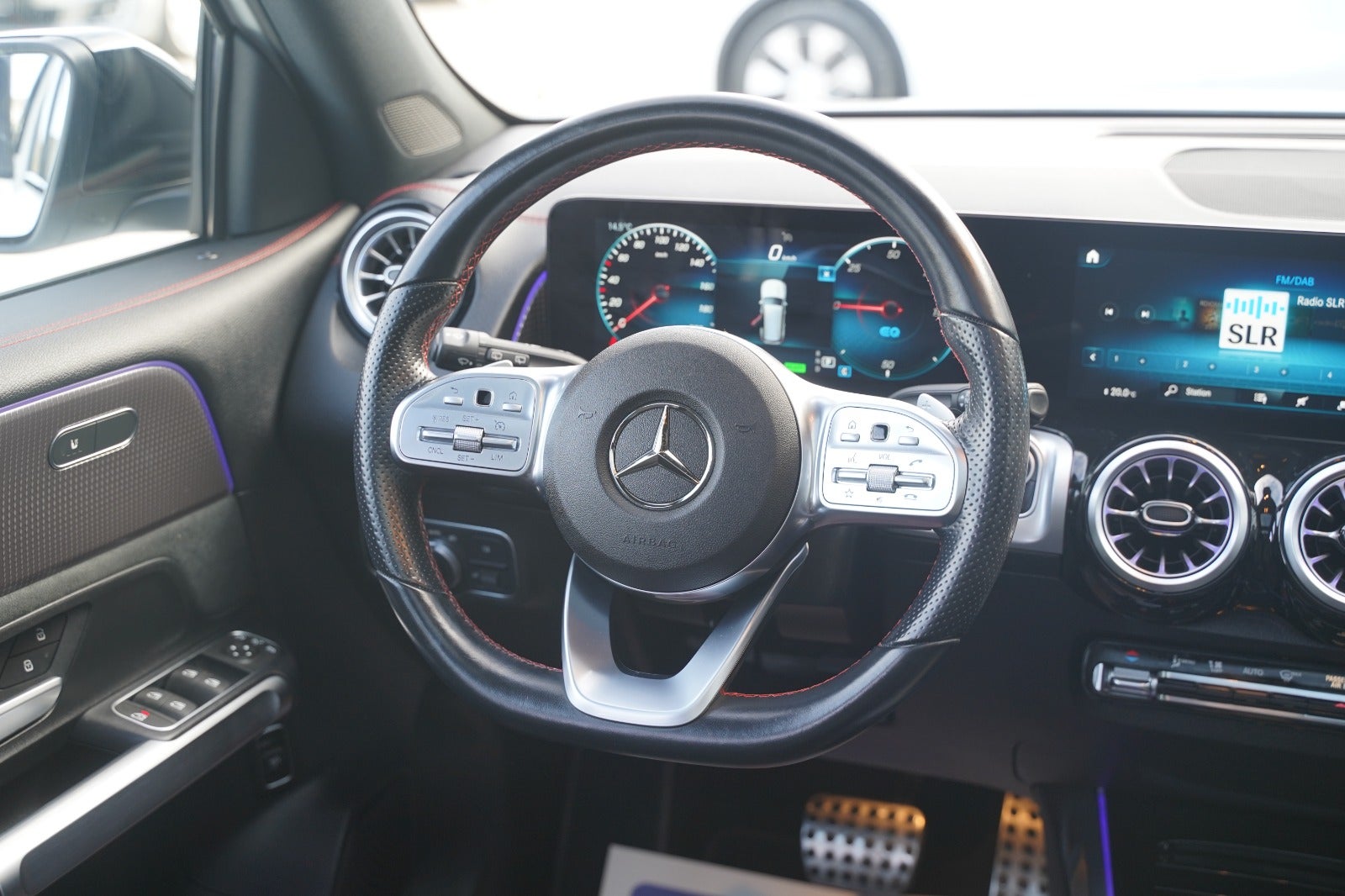 Billede af Mercedes EQB300  AMG Line 4Matic