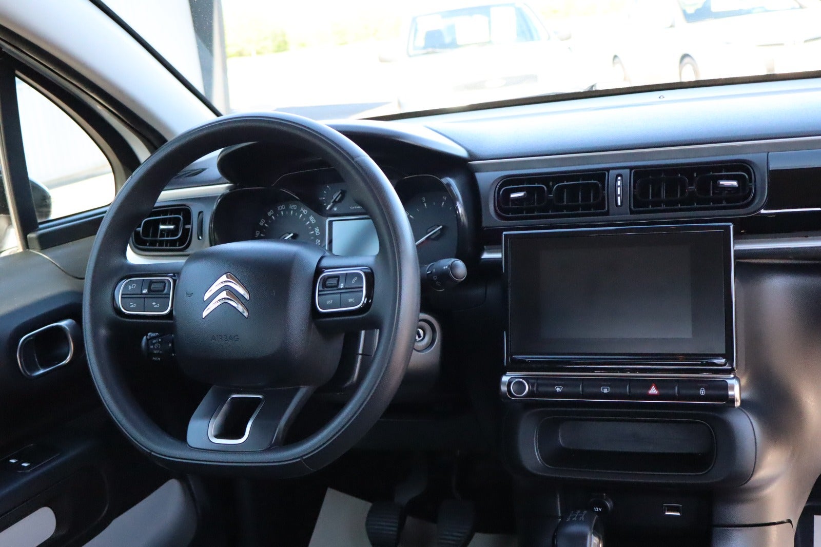 Billede af Citroën C3 1,2 PureTech 83 Shine Sport