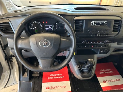 Toyota ProAce D 115 Medium Comfort