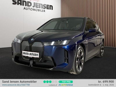 BMW iX xDrive45 M-Sport
