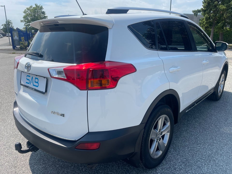 Toyota RAV4, Billede 5