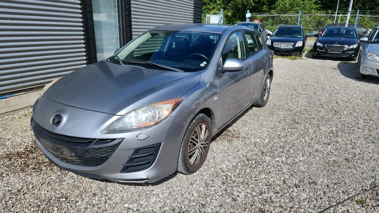 Mazda 3 Advance