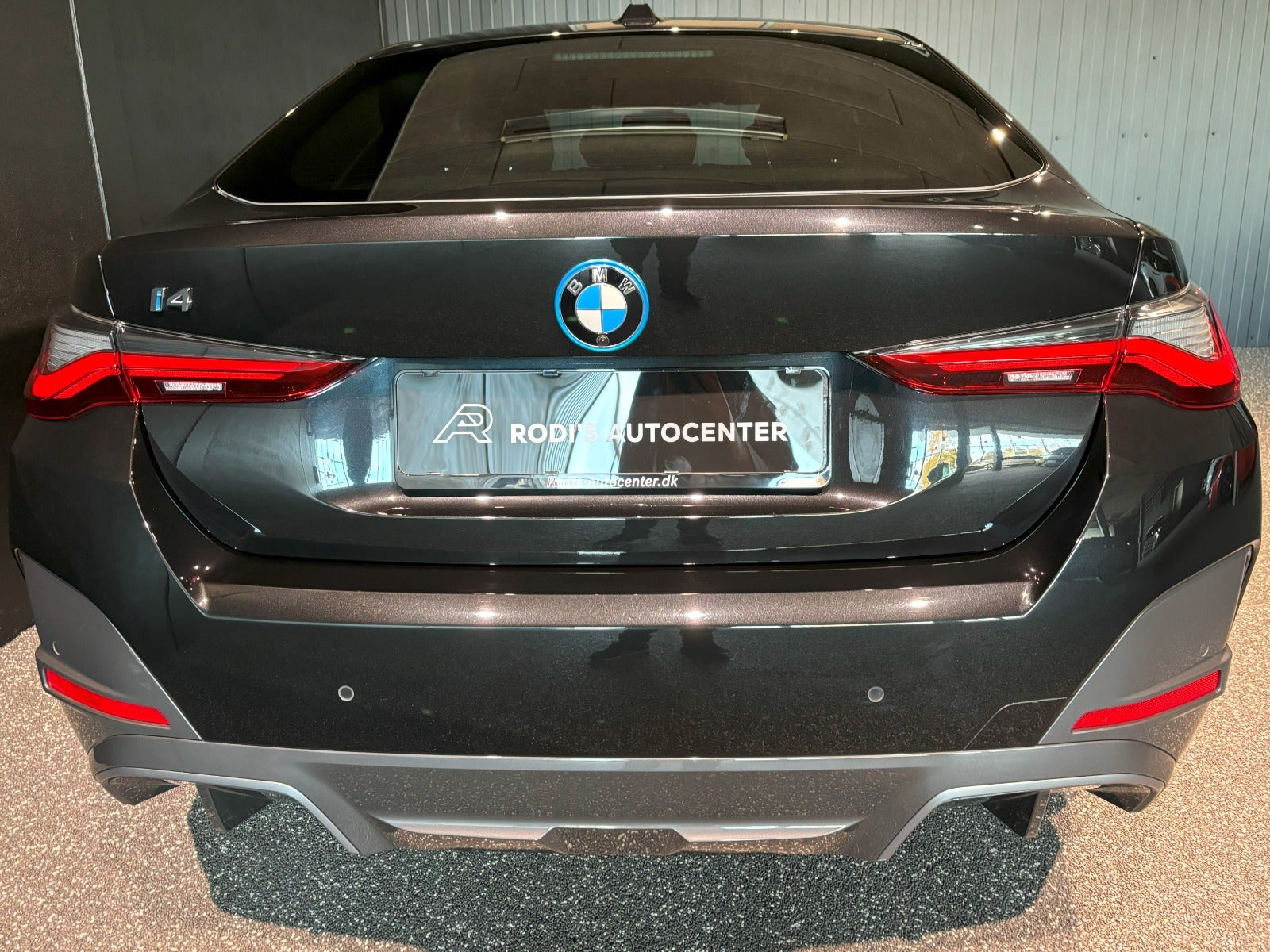 BMW i4 2023