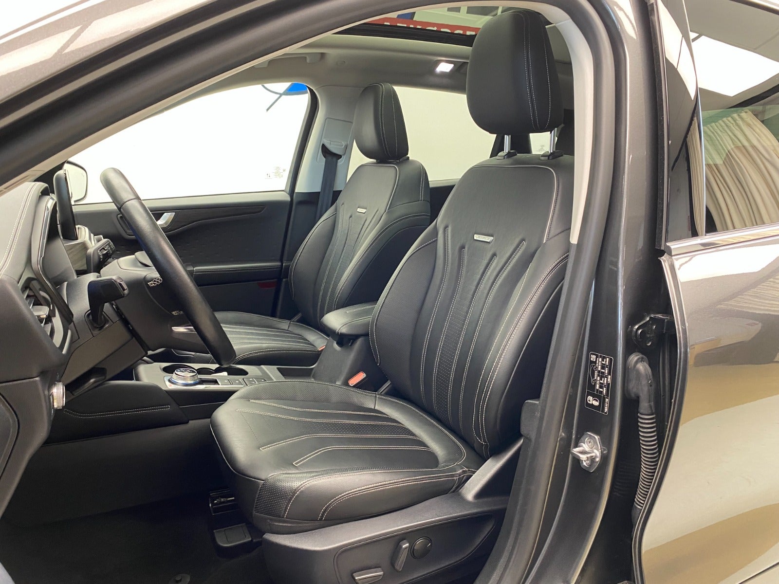 Billede af Ford Kuga 2,5 PHEV Vignale CVT