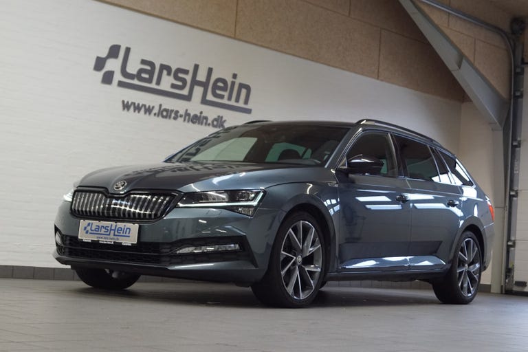 Skoda Superb TSi iV Sportline Combi DSG