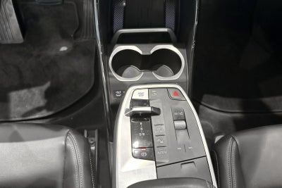 BMW iX1 xDrive30 X-Line