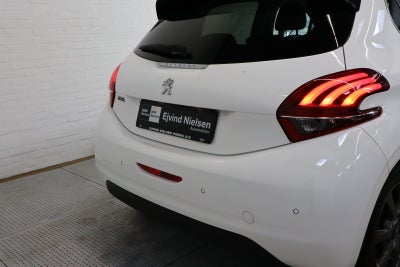 Peugeot 208 BlueHDi 100 Allure Sky