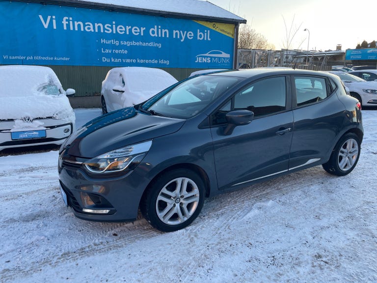Renault Clio IV dCi 90 Zen
