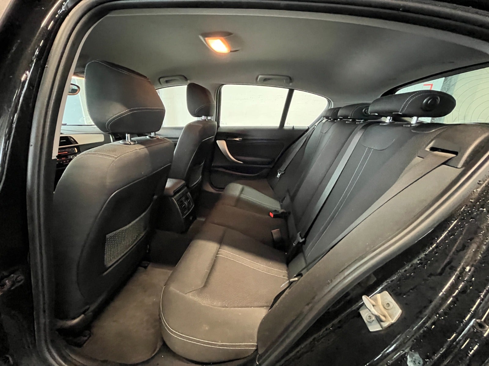 Billede af BMW 118i 1,5 Connected aut.