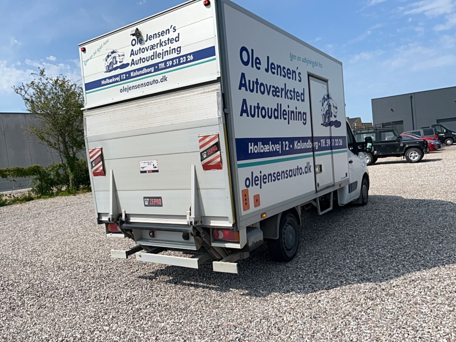 Billede af Renault Master IV T35 2,3 dCi 180 L2 Alukasse m/lift