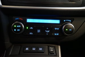 Toyota Auris Hybrid H2 Premium CVT