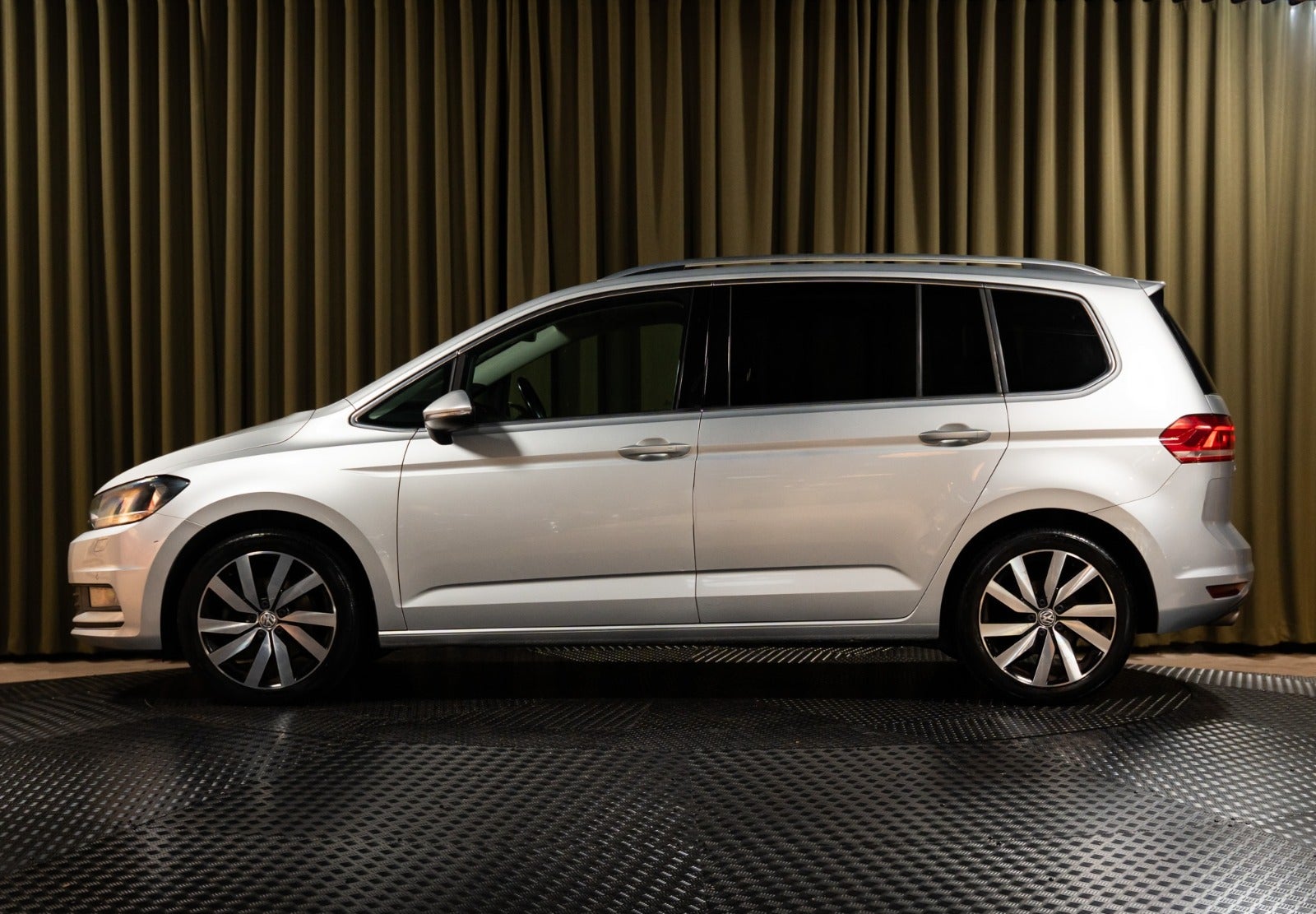 Billede af VW Touran 2,0 TDi 150 Comfortline DSG