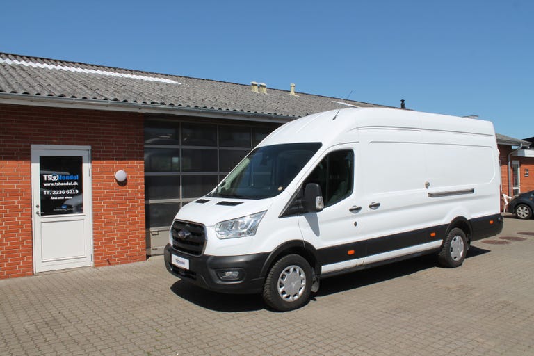 Ford Transit 350 L4 Van TDCi 170 Limited H3 RWD