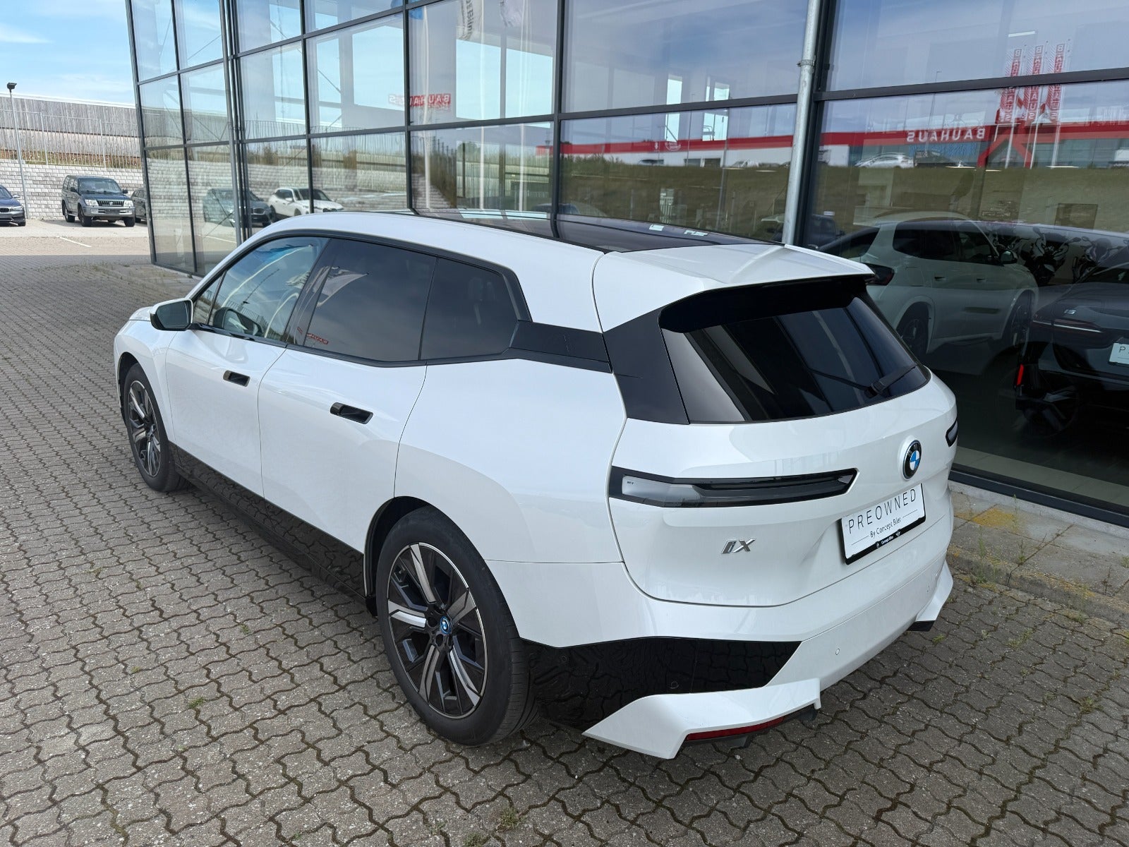 BMW iX xDrive50 Supercharged Sport 5d - 4