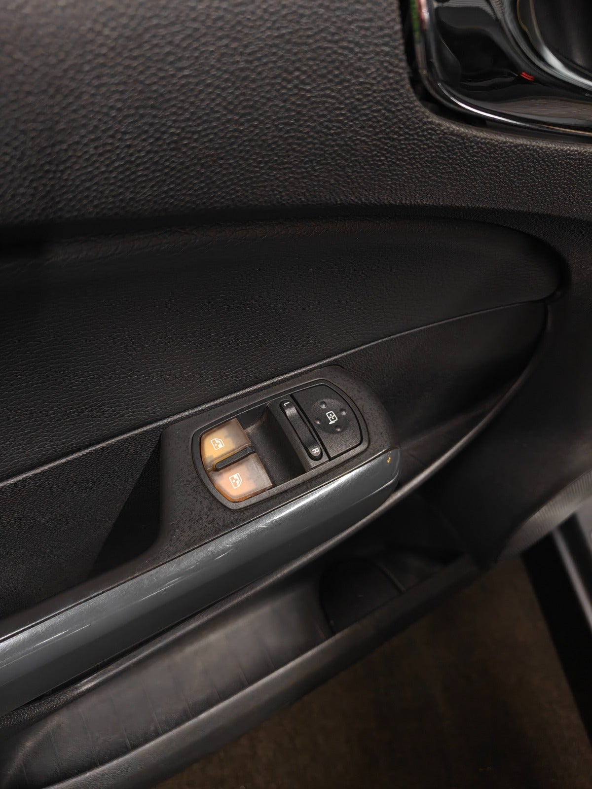 Billede af Opel Corsa 1,4 16V Cosmo
